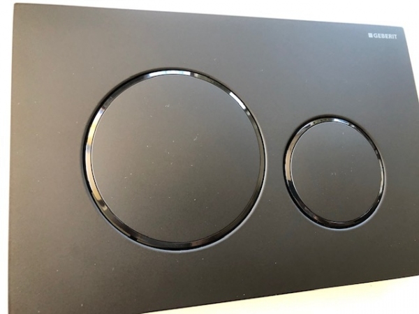 Czarny przycisk spłukujący do Geberit Duofix UP320 wersja matowa-image_Geberit 115882161