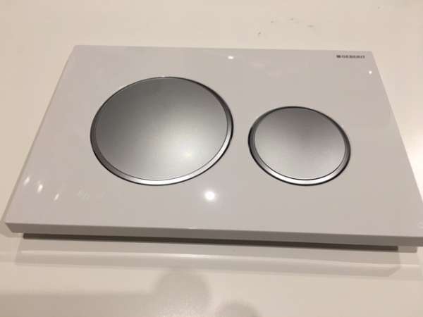 Przycisk spłukujący Geberit Sigma20 115.882.KL.1 do spłuczek podtynkowych Geberit UP320 i UP720.-image_Geberit_115.882.KL.1