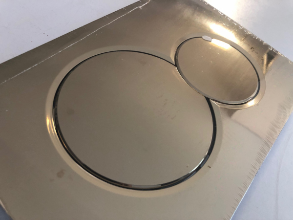 Przycisk Sigma 01 od Geberit 115.770.DT.5 w kolorze edelmessing